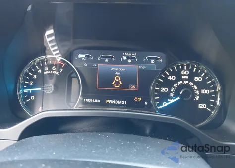 2016 Ford F-150 Lariat z USA, uszkodzony, nr VIN 1FTEW1EF0GFB94737